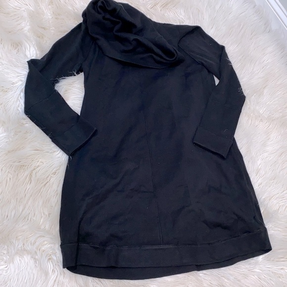 VINCE CAMUTO black knit sweater dress available in size medium & large new w/tag - Picture 11 of 13